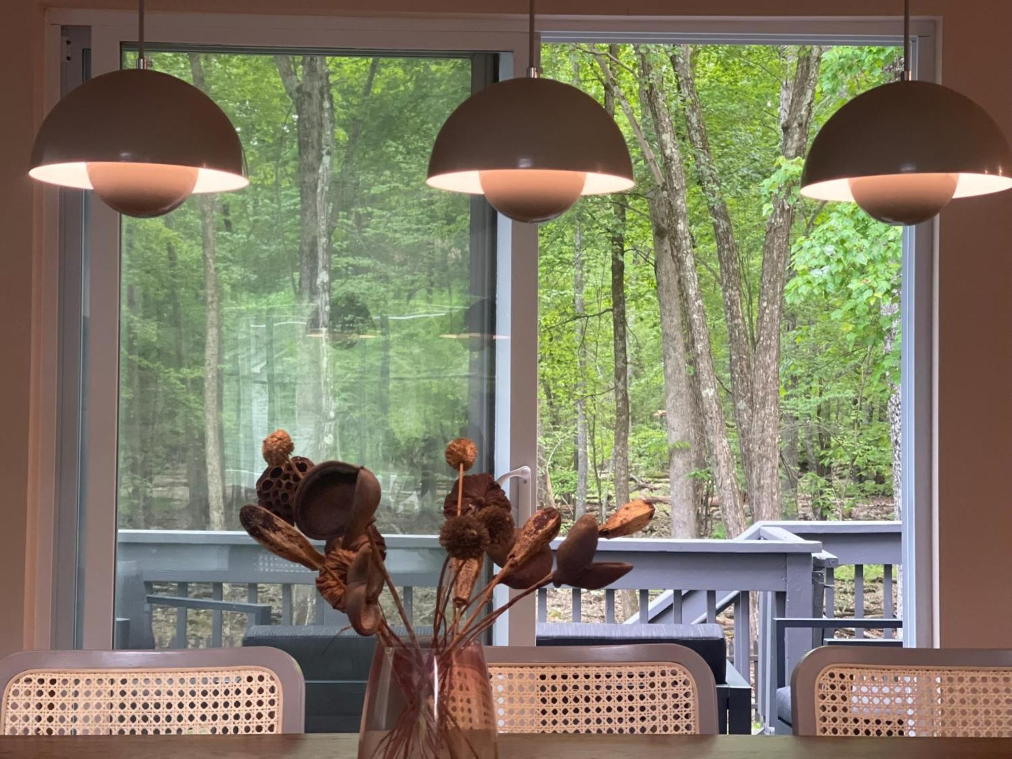 Poconos Modern - Theater - Hot Tub Holiday home